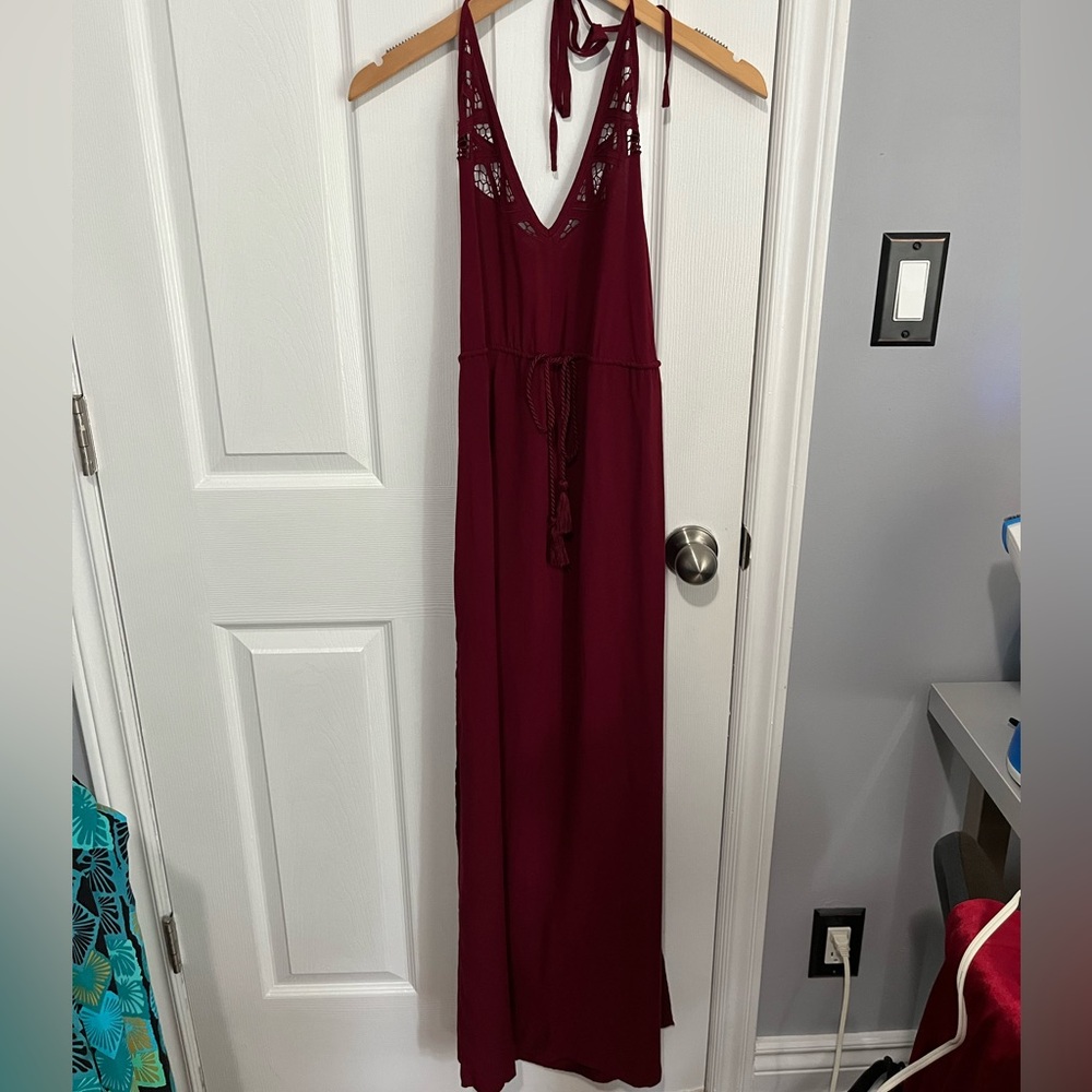 Forever 21 open back maxi dress